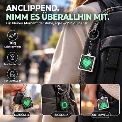 TYII™ Interaktiver Pixel-Anhänger mit bewegten Wasser-Effekten