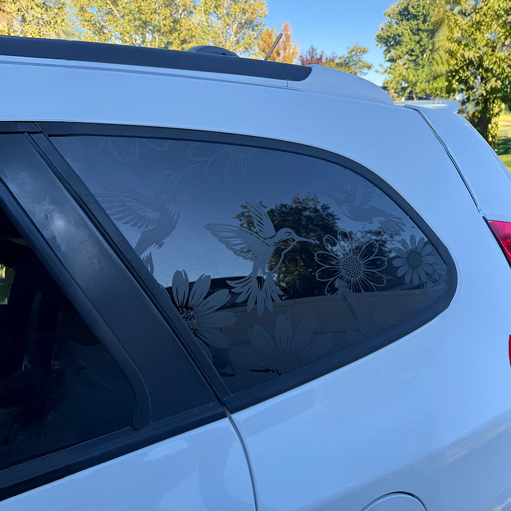 TYII™ Kolibri & Sonnenblumen Auto-Fensteraufkleber – Wasserfester Vinyl-Aufkleber für Autofenster, Zuschneidbar & Passgenau